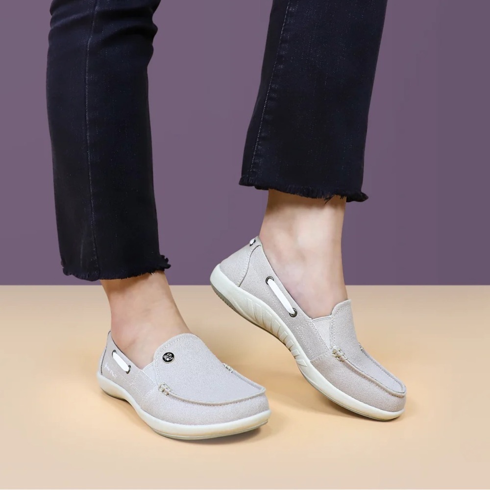 Gecko Man Women’s Canvas Loafer Comfort Shoes in Beige size 7.5 - Picture 14 of 14